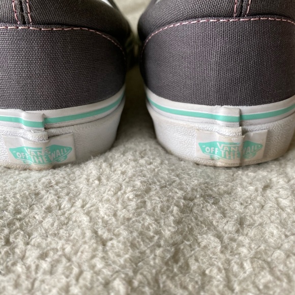 Classic Vans in grey !! - Picture 4 of 6